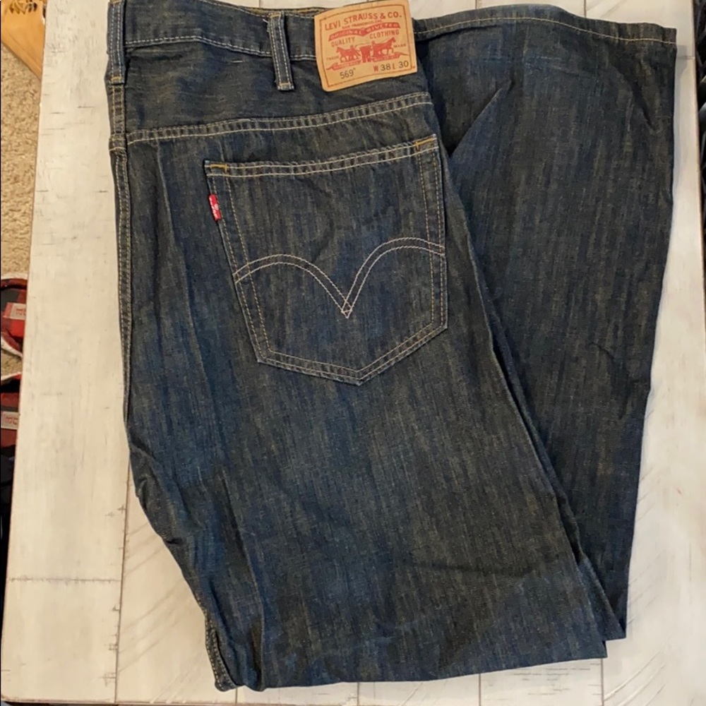 Men’s Levi’s pants